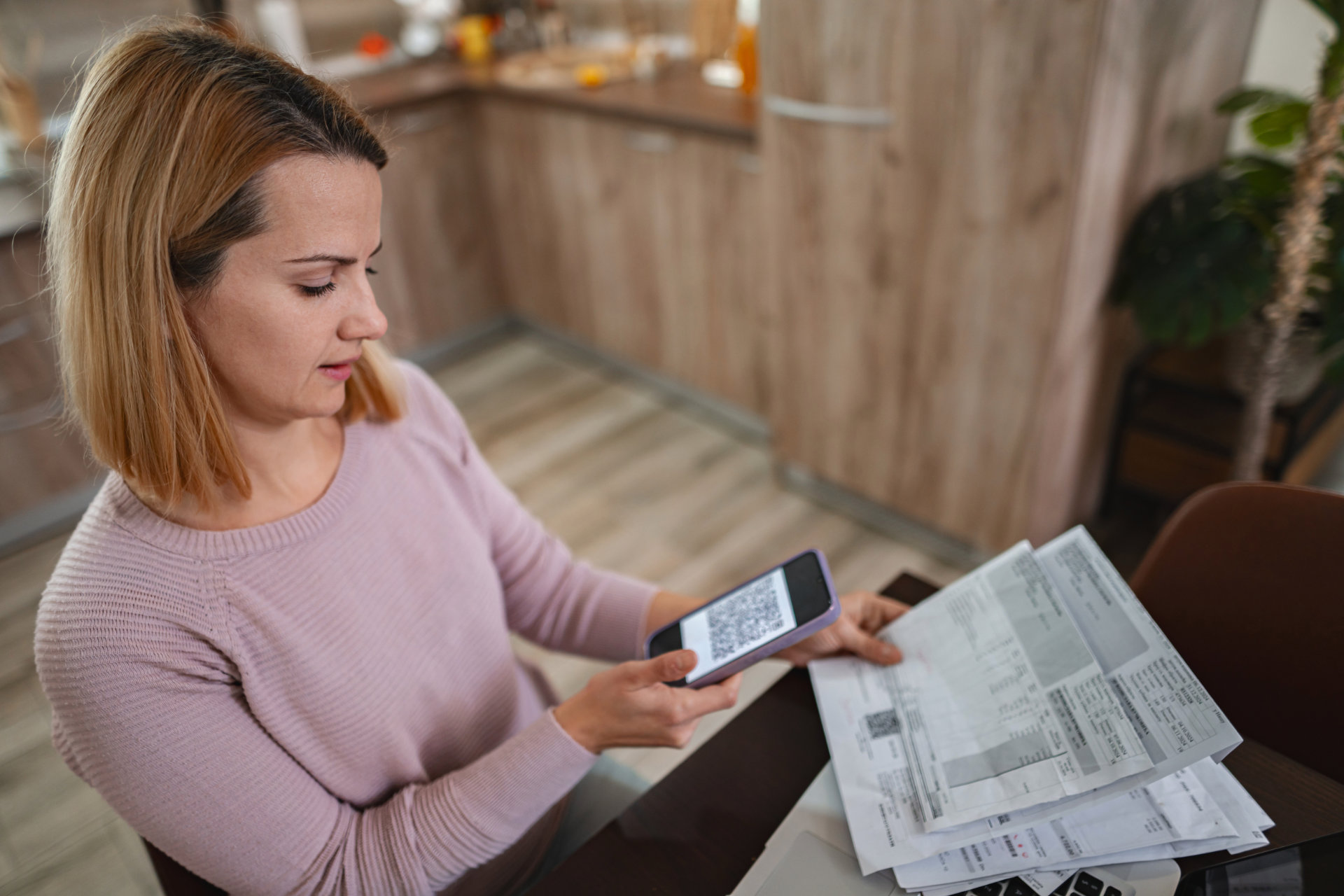 Managing bills and expenses from home office space